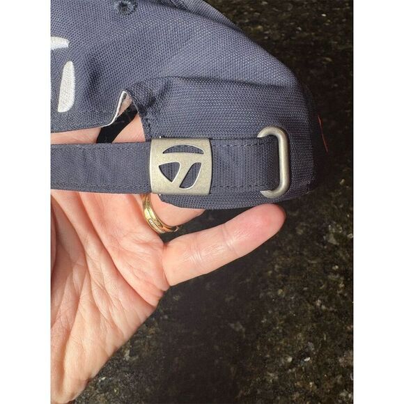 TaylorMade Men's Adjustable Golf Cap Navy & White One Size - Picture 6 of 7
